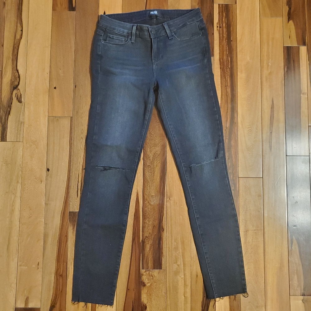 ⭐️Paige Skinny Jeans Size 6
